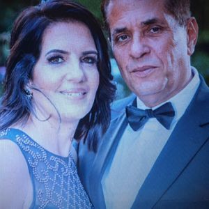 Meet your Posher, Iris